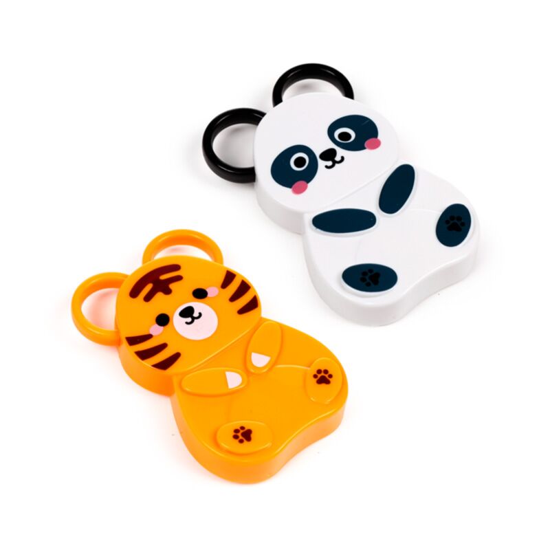 Adoramals Wild Kids Scissors in Magnetic Holder