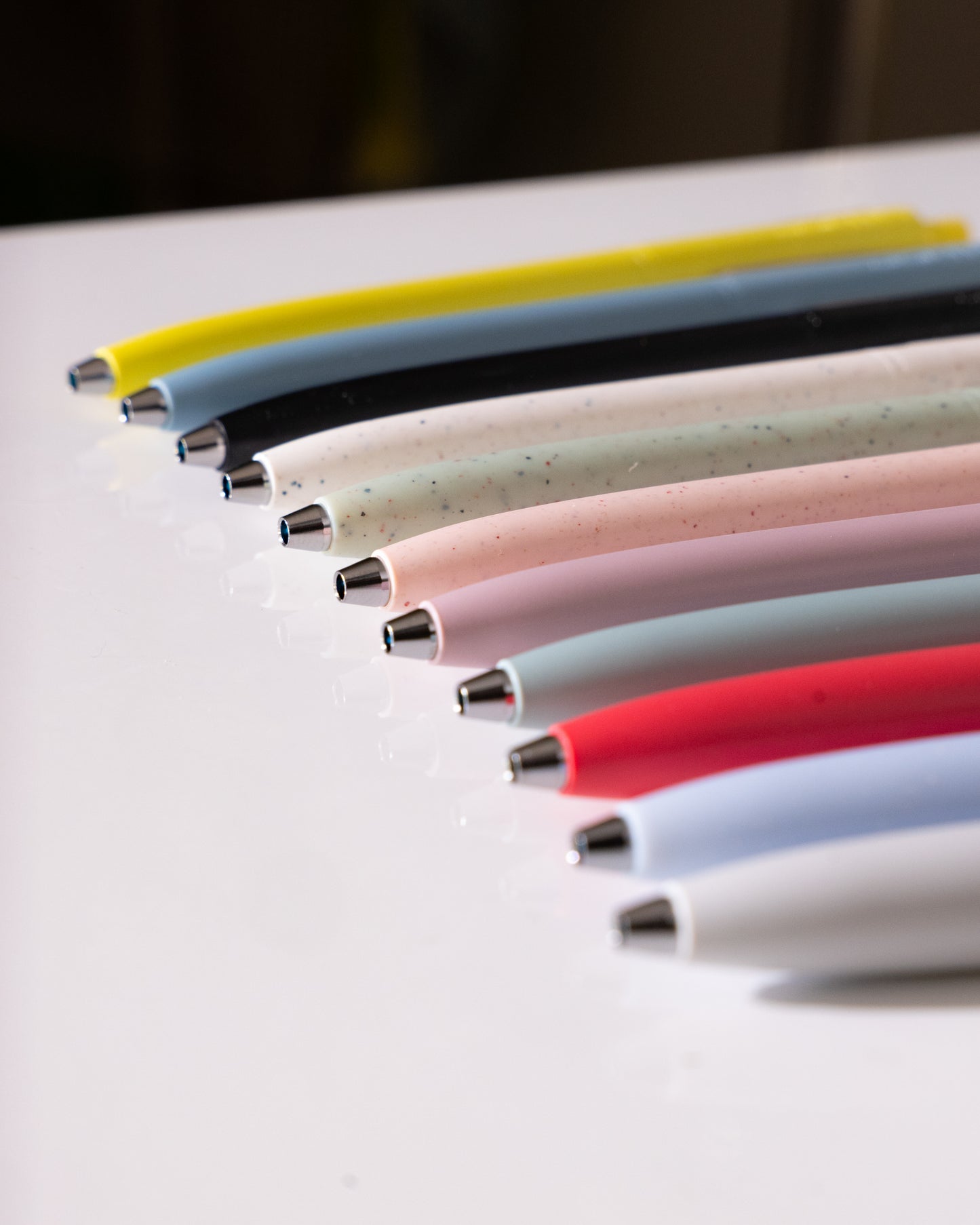 Mitsubishi Uni-Ball One F Gel Ink Ballpoint Pen UMN-SF
