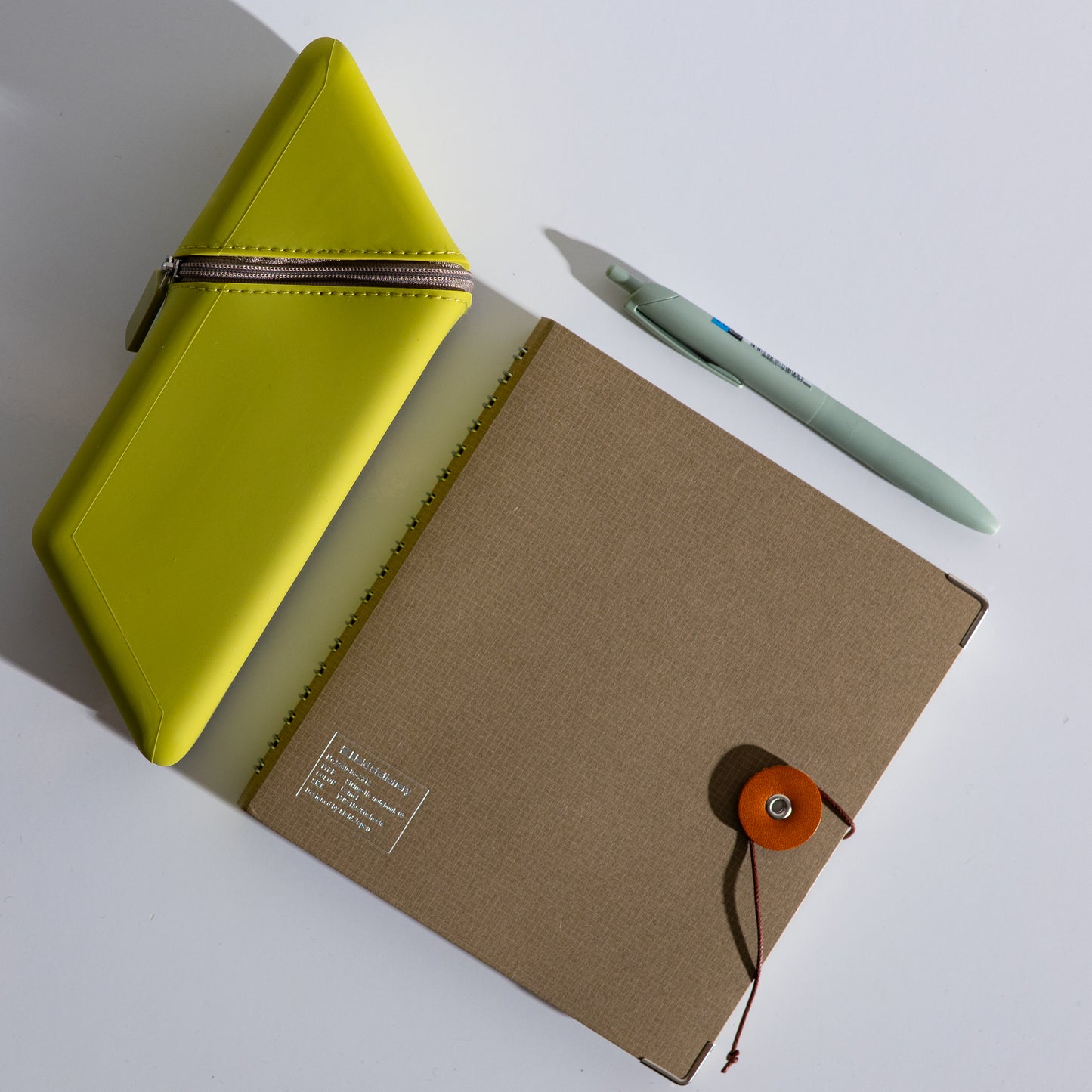 Kakusta Portable Pen Holder Case