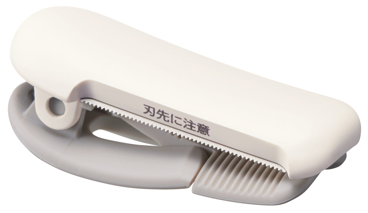 KOKUYO Karucut clip-on washi tape cutter 20–25 mm White, tape sold separately