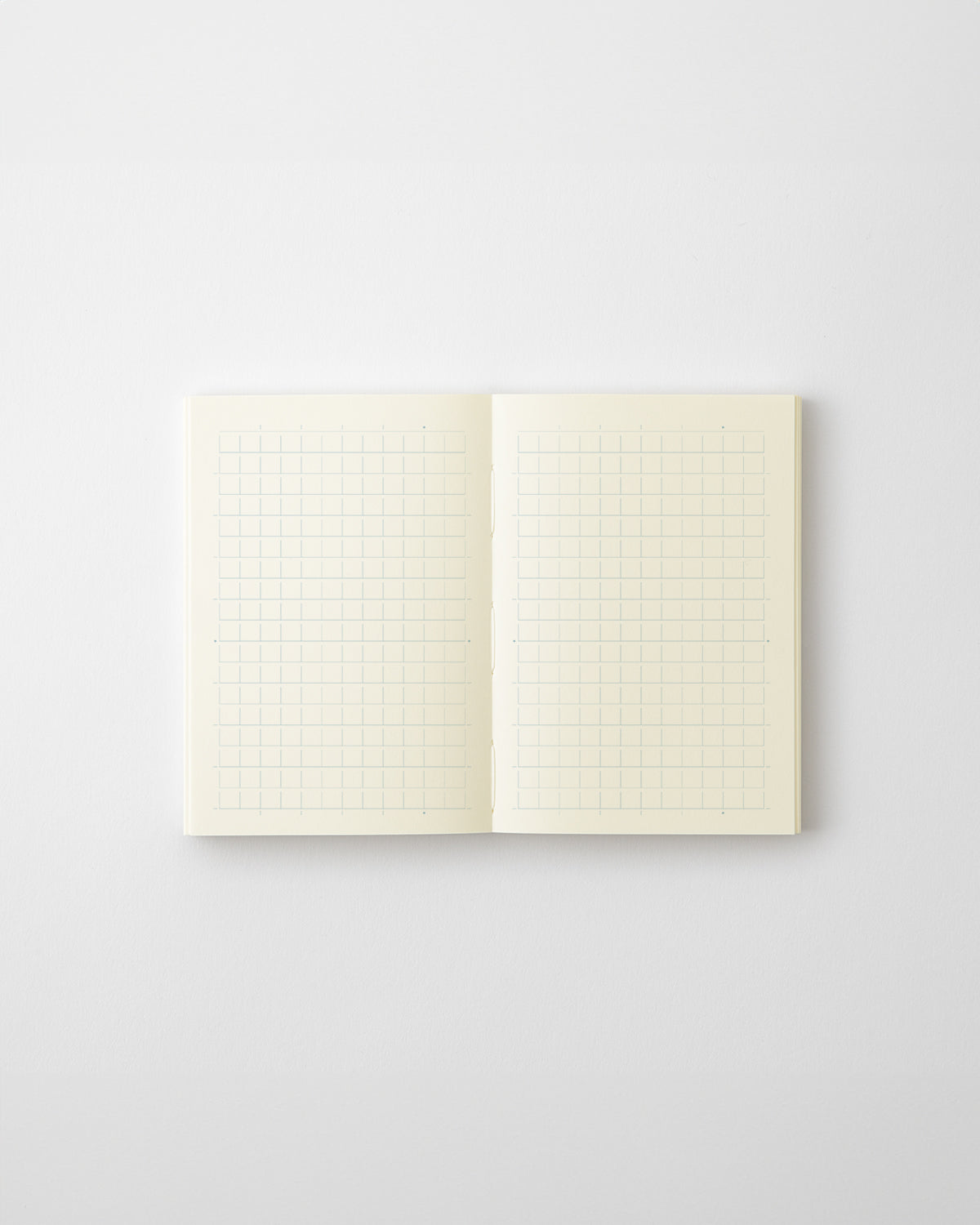 Midori MD Notebook A7 Grid – 方眼罫 Grid