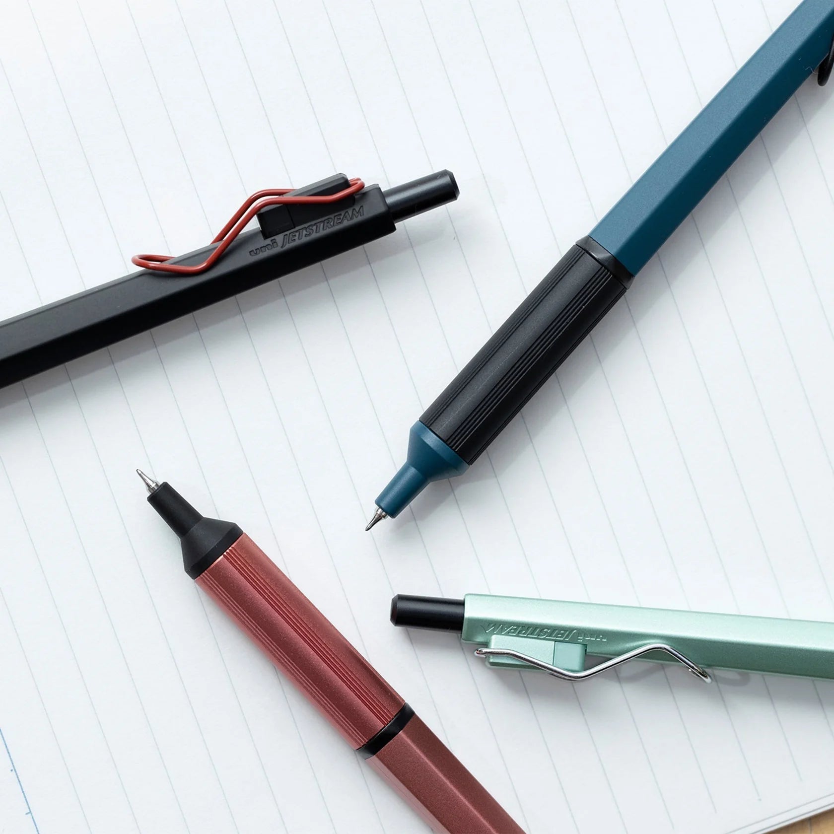 Mitsubishi Uni Jetstream Edge 0.38mm - Note and Nib