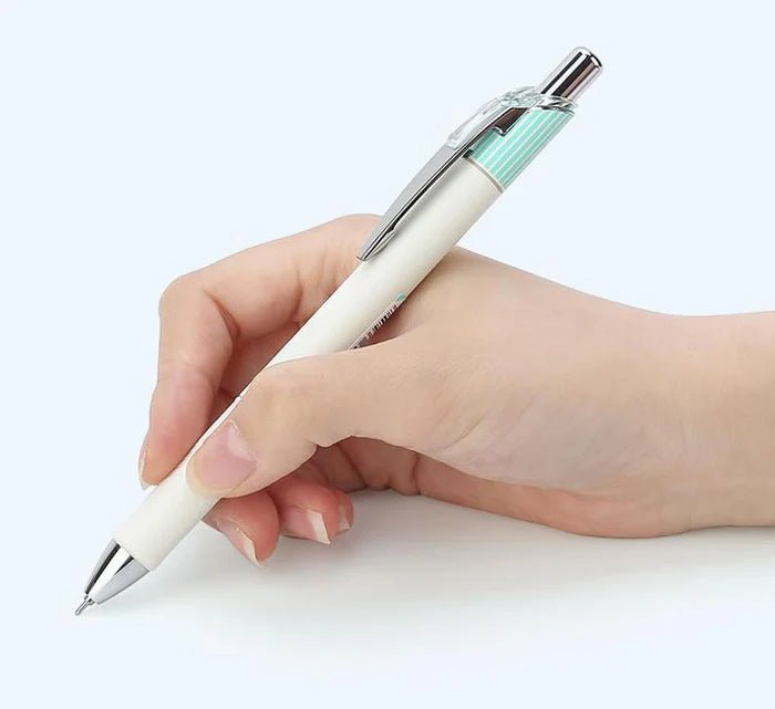 Pentel EnerGel Clena Gel Pen - Note and Nib